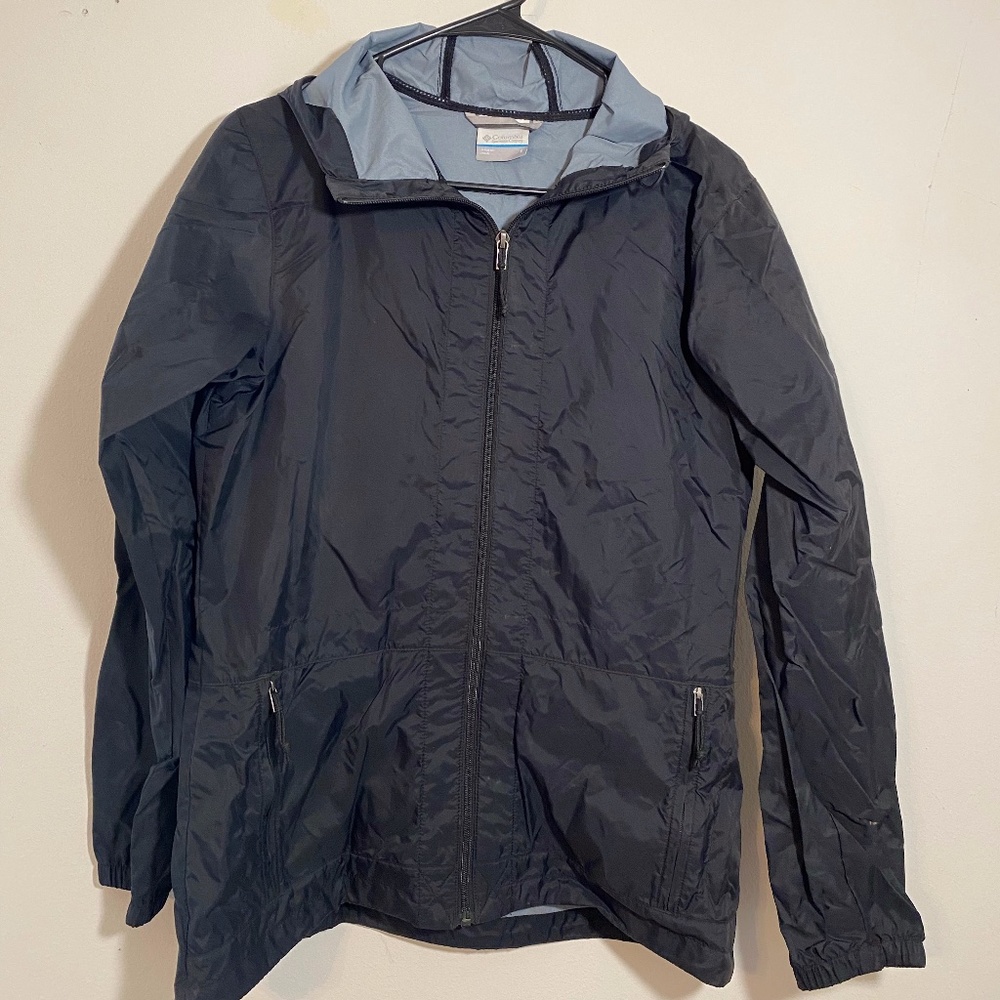 Columbia black packable waterproof jacket